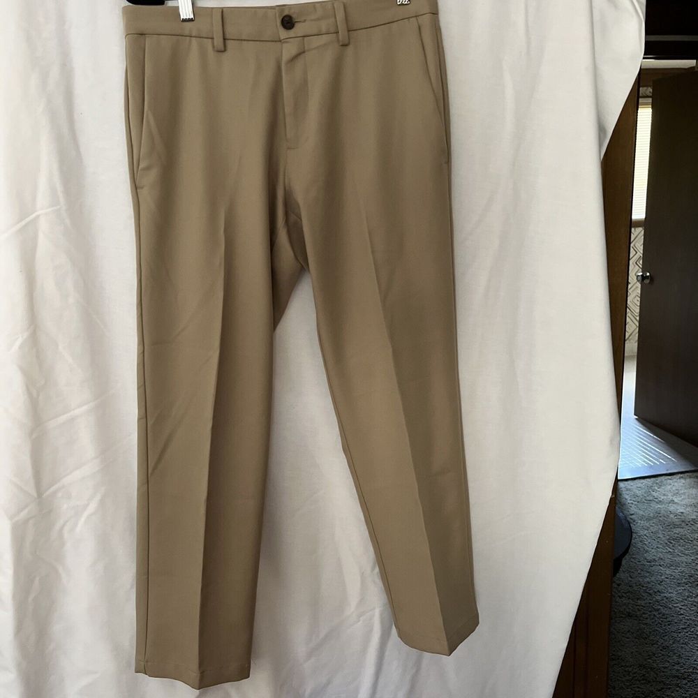 Haggar In Motion Men's Pants Size 32x29 Khaki Tan Flat Front Comfort Dress Golf